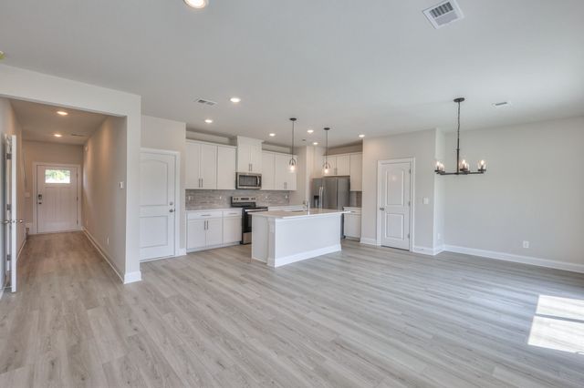 1772 Flora Grove, Hermitage, TN 37076