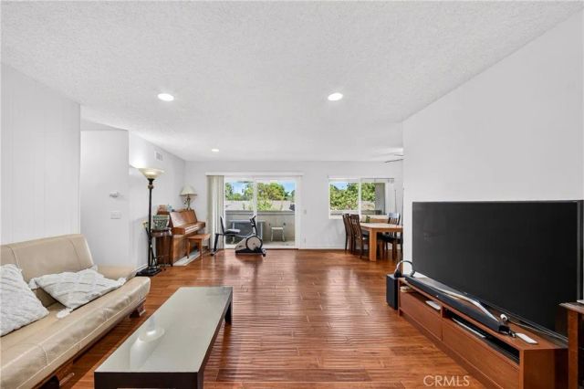 15902 Alta Vista Drive H, La Mirada, CA 90638
