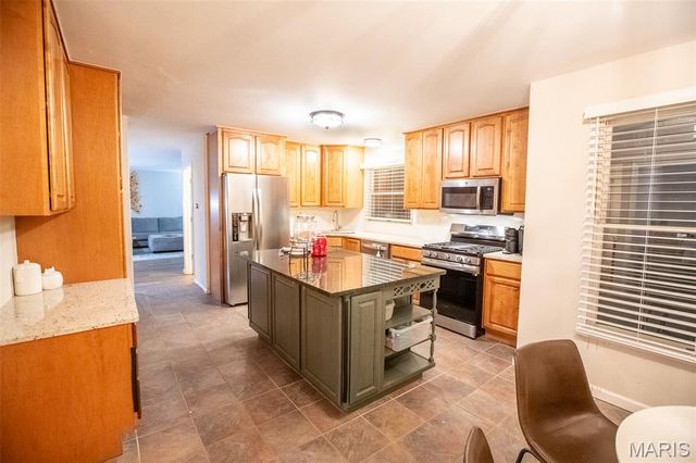 260 Monroe Mill Drive, Ballwin, MO 63011