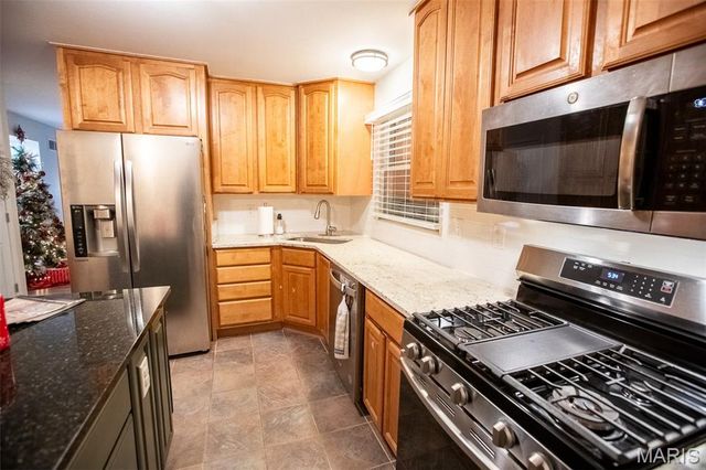 260 Monroe Mill Drive, Ballwin, MO 63011