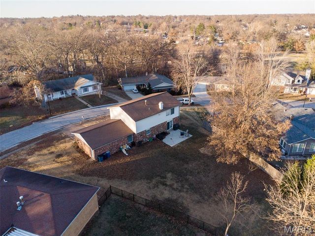 260 Monroe Mill Drive, Ballwin, MO 63011
