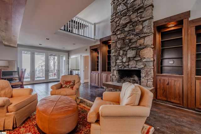 42 Wild Magnolia Way, Zirconia, NC 28790