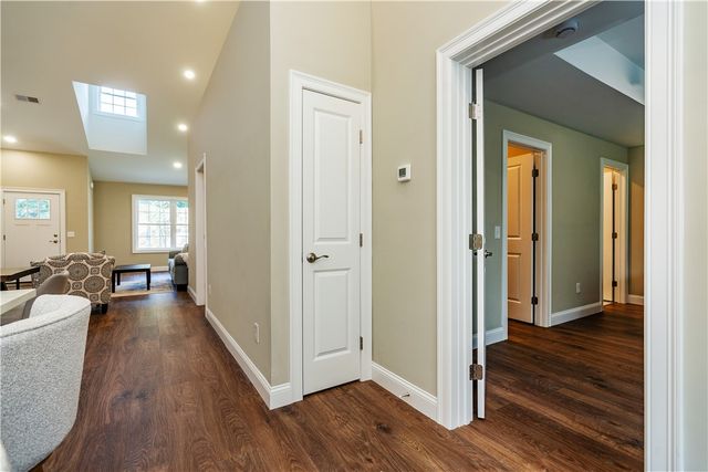 7 Fieldstone Way, Johnston, RI 02919