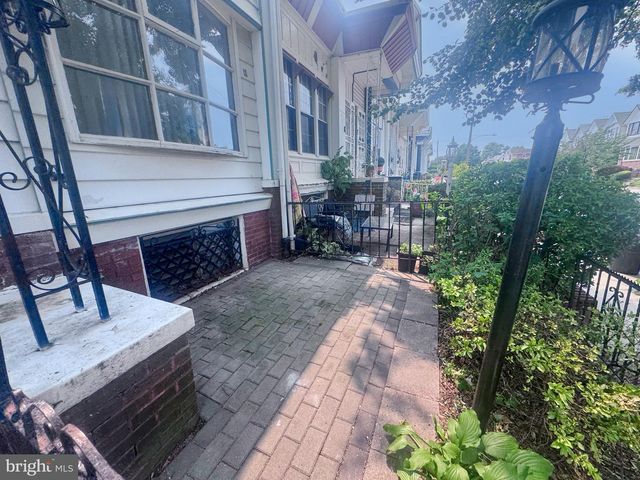 5916 NASSAU RD, Philadelphia, PA 19151