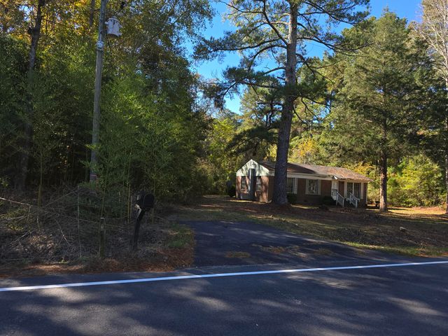 1090 Salters Town Road, Sumter, SC 29153