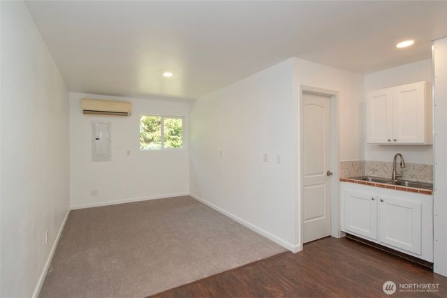 576 Blyn Springs Road, Sequim, WA 98382