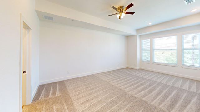 329 Mule Deer Mews, Frisco, TX 75068