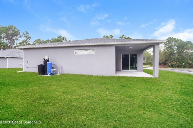 1305 Amelia Avenue, Palm Bay, FL 32908
