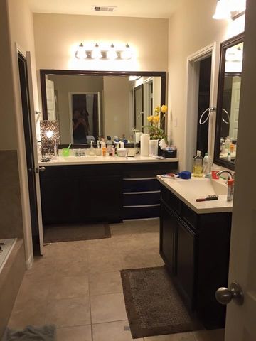 19 Roma Ridge Drive, Missouri City, TX 77459