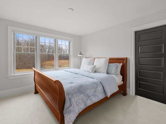 15 Quick Farm Road, Westborough, MA 01581