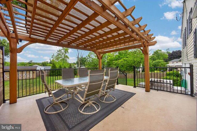 76 FRENCH RD, Collegeville, PA 19426