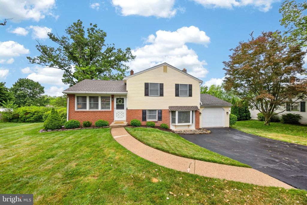 76 FRENCH RD, Collegeville, PA 19426