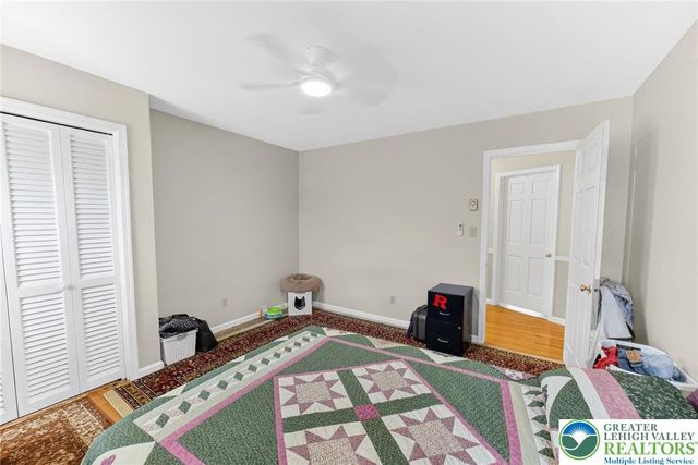 1460 Springhouse Road, South Whitehall Twp, PA 18104