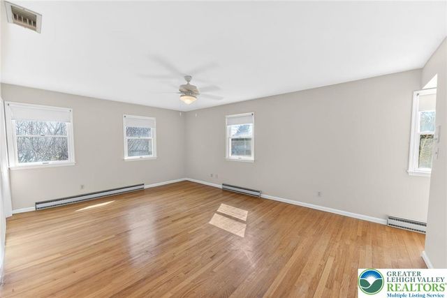 1460 Springhouse Road, South Whitehall Twp, PA 18104