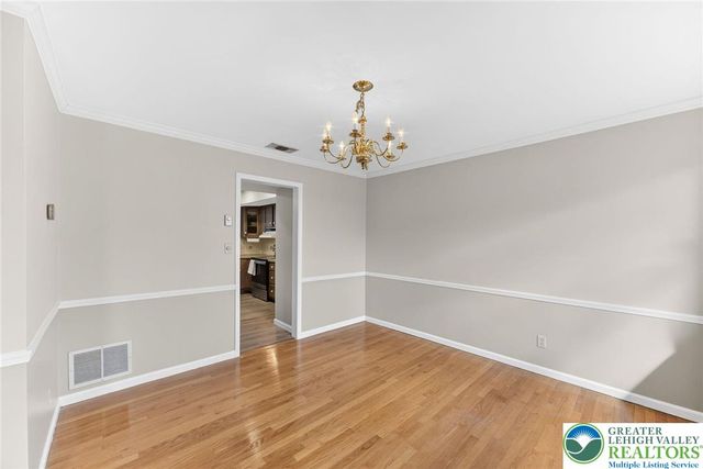 1460 Springhouse Road, South Whitehall Twp, PA 18104