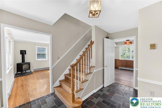 1460 Springhouse Road, South Whitehall Twp, PA 18104