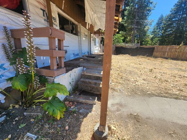 69 Spring Street, Weott, CA 95571