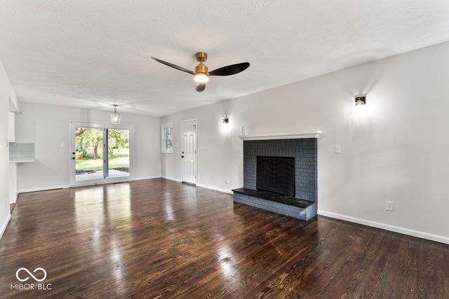 810 Kendale Court, Indianapolis, IN 46234