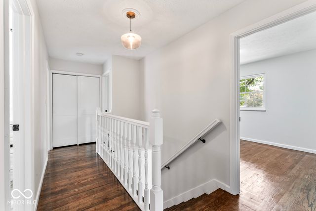 810 Kendale Court, Indianapolis, IN 46234