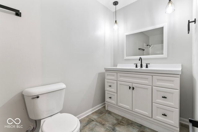 810 Kendale Court, Indianapolis, IN 46234