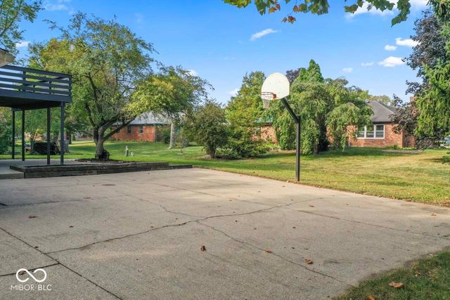 810 Kendale Court, Indianapolis, IN 46234