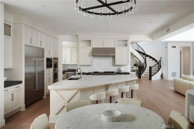 108 Panorama, Irvine, CA 92618
