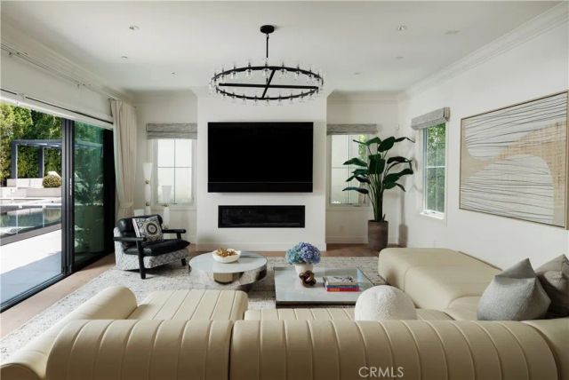 108 Panorama, Irvine, CA 92618