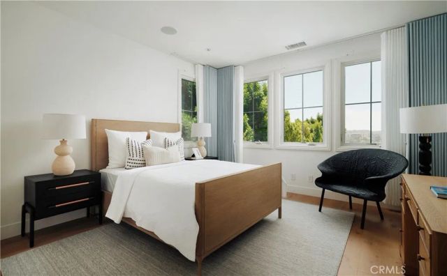 108 Panorama, Irvine, CA 92618