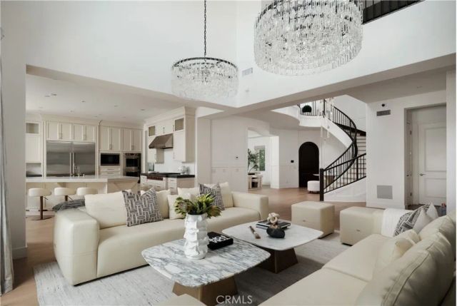 108 Panorama, Irvine, CA 92618