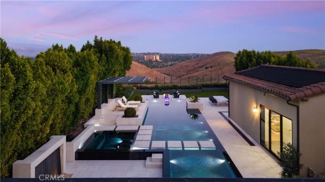 108 Panorama, Irvine, CA 92618