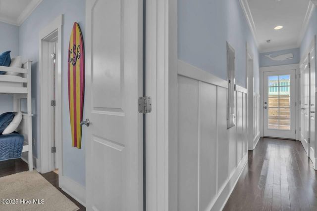 4325 E Pelican Drive, Oak Island, NC 28465