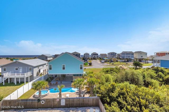 4325 E Pelican Drive, Oak Island, NC 28465