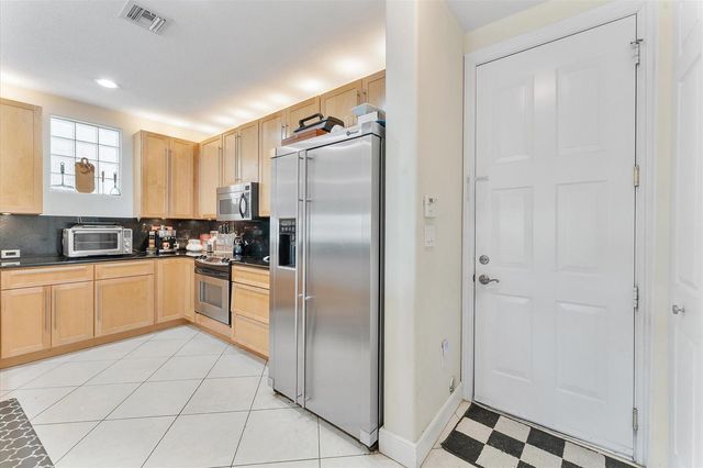1351 SE 3rd Avenue, Pompano Beach, FL 33060