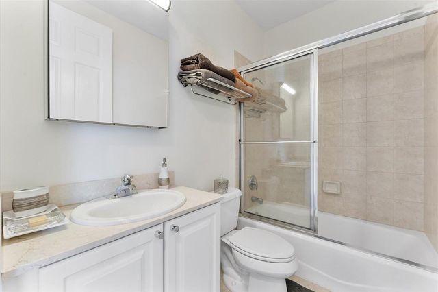1351 SE 3rd Avenue, Pompano Beach, FL 33060