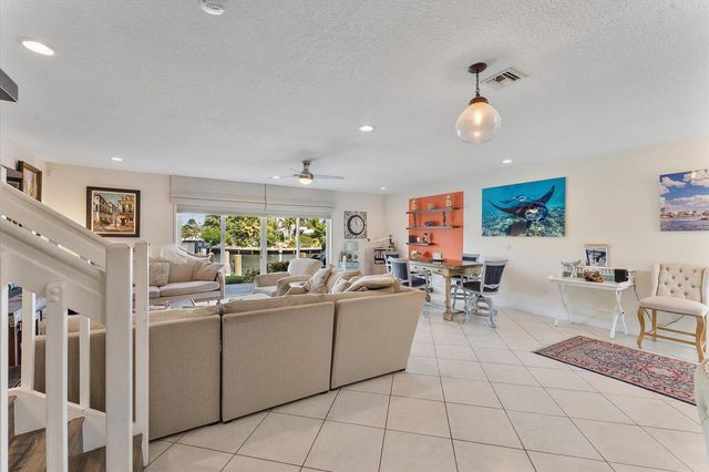 1351 SE 3rd Avenue, Pompano Beach, FL 33060