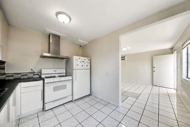 4221-23 DWIGHT ST, San Diego, CA 92105