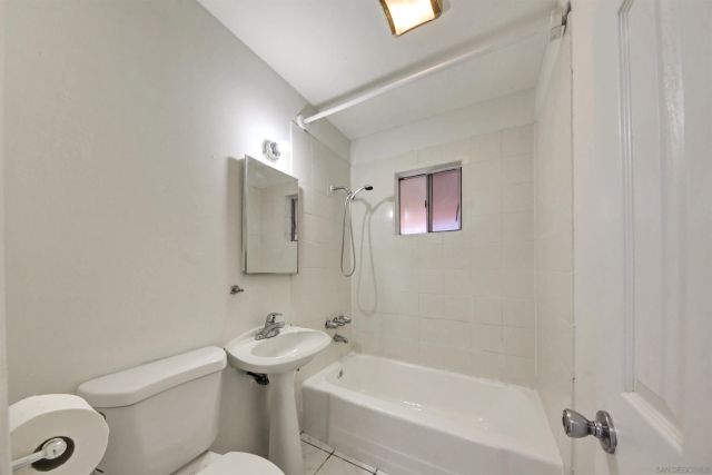 4221-23 DWIGHT ST, San Diego, CA 92105