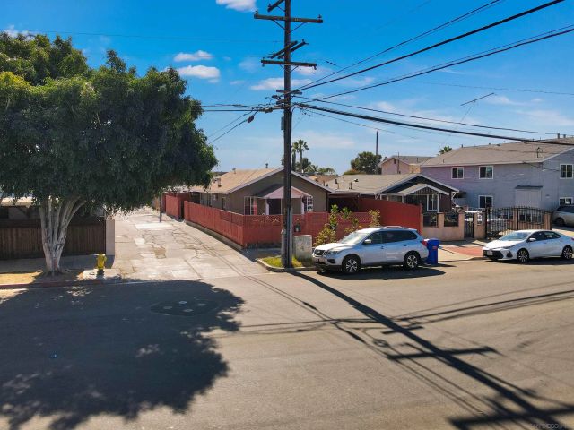4221-23 DWIGHT ST, San Diego, CA 92105