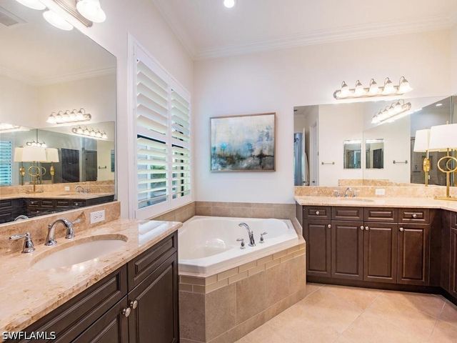 13834 Callisto AVE, Naples, FL 34109