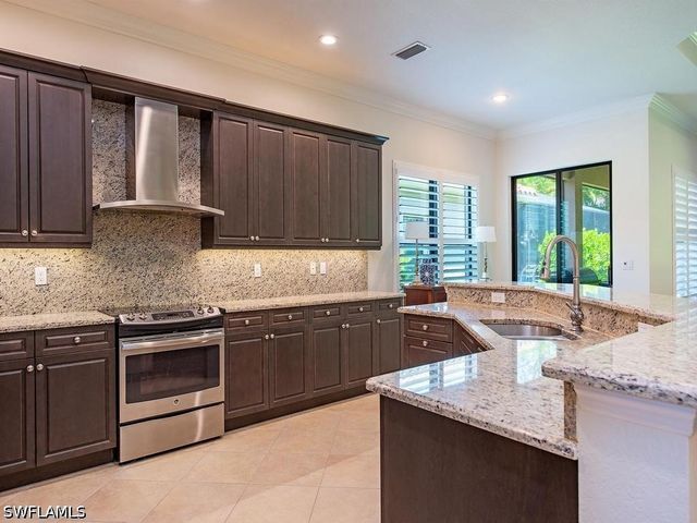 13834 Callisto AVE, Naples, FL 34109