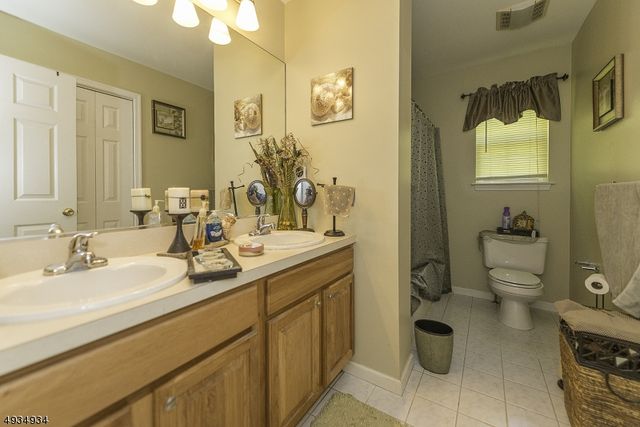 145 Mountain Lake Rd, White Twp., NJ 07823