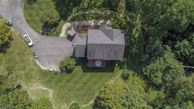 145 Mountain Lake Rd, White Twp., NJ 07823