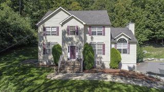 145 Mountain Lake Rd, White Twp., NJ 07823