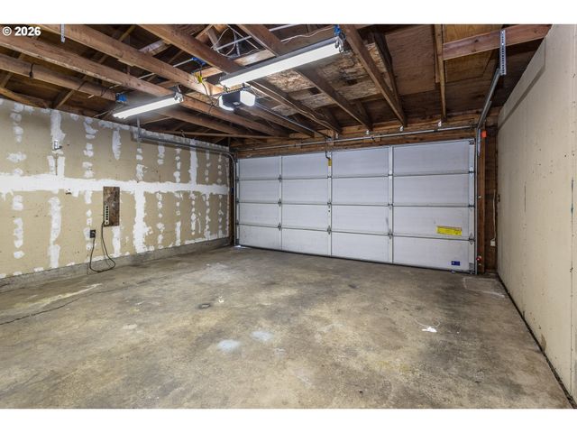2607 E 26TH St, Vancouver, WA 98661