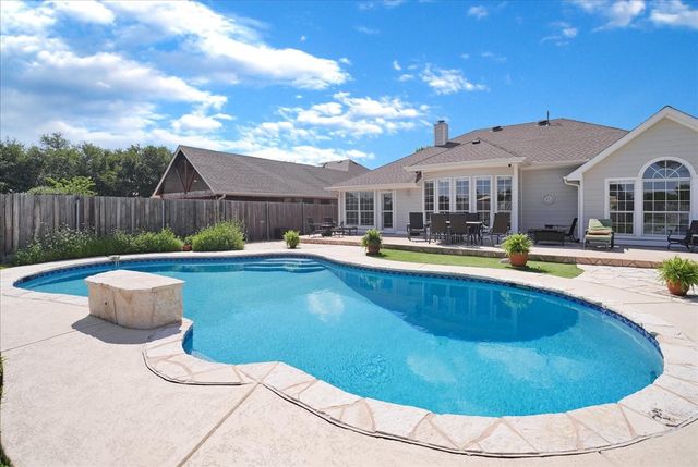 2219 Merritt Way, Arlington, TX 76018