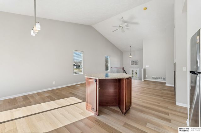 5021 S 196th Circle, Omaha, NE 68135