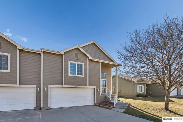 5021 S 196th Circle, Omaha, NE 68135