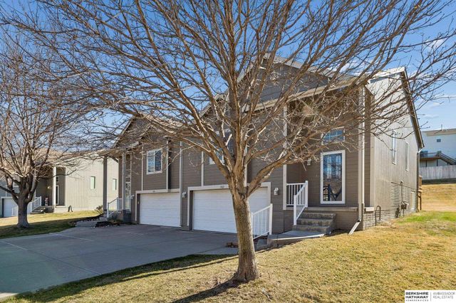5021 S 196th Circle, Omaha, NE 68135