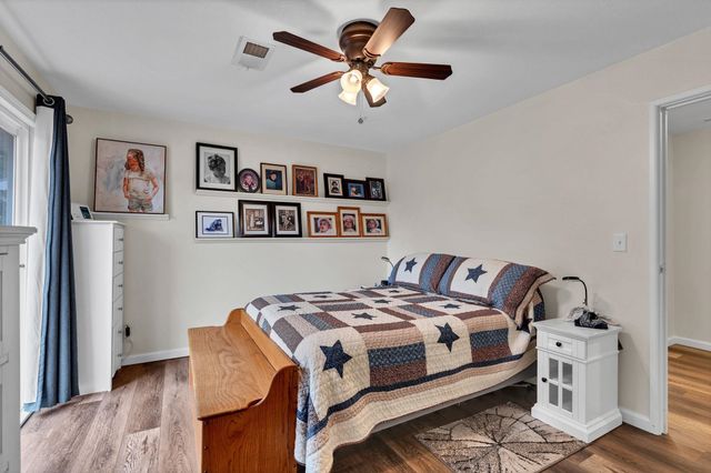 111 S Summit, El Dorado, KS 67042