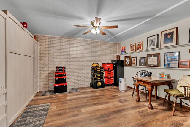 111 S Summit, El Dorado, KS 67042